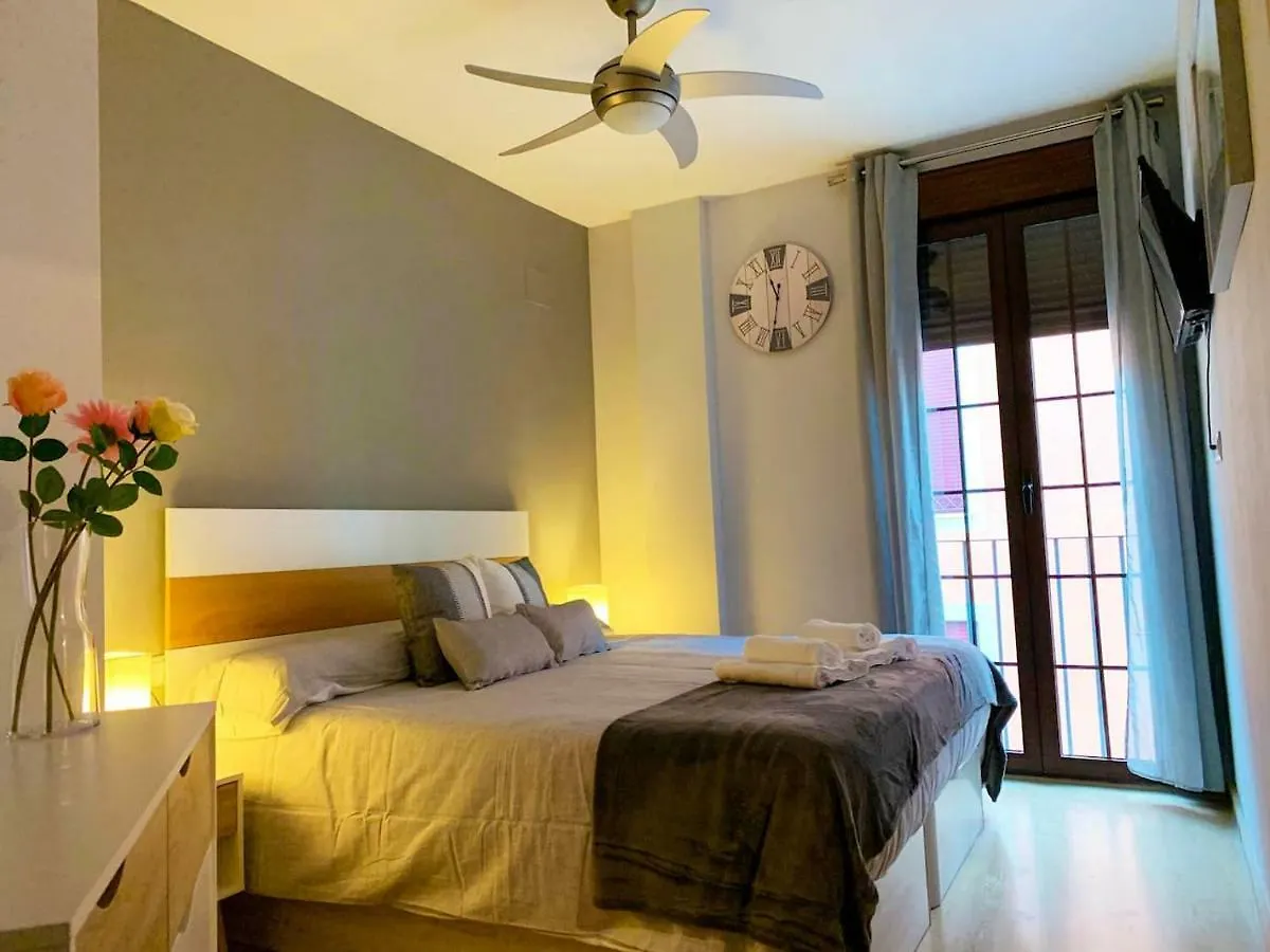 Luz Y Tranquilidad En El Casco Historico - Parking Gratis Apartment Seville