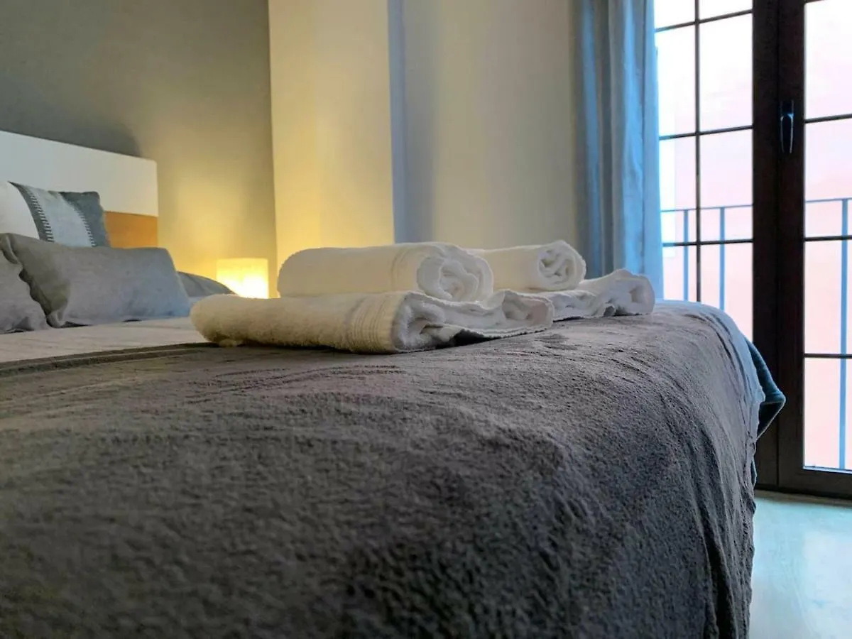 Luz Y Tranquilidad En El Casco Historico - Parking Gratis Apartment Seville 0*,  Spain