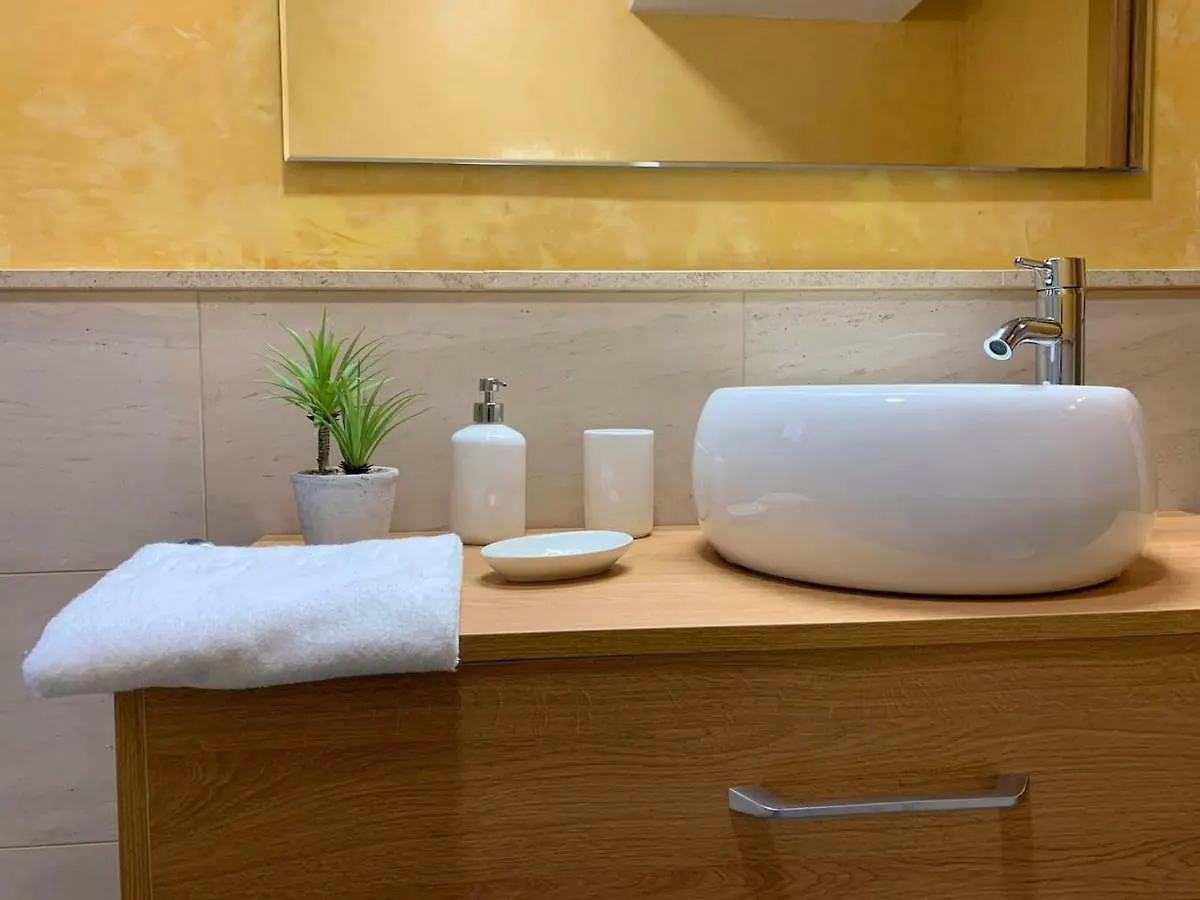 Luz Y Tranquilidad En El Casco Historico - Parking Gratis Apartment Seville Spain